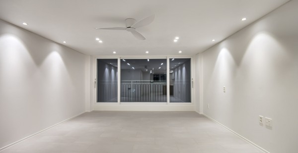 14e8eee77400deba2f5a3d7ae2844530_1760668